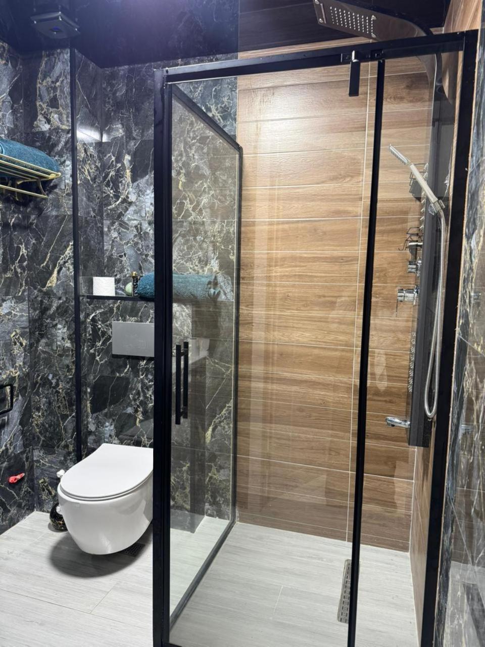 Hotel 770 Batumi Ngoại thất bức ảnh