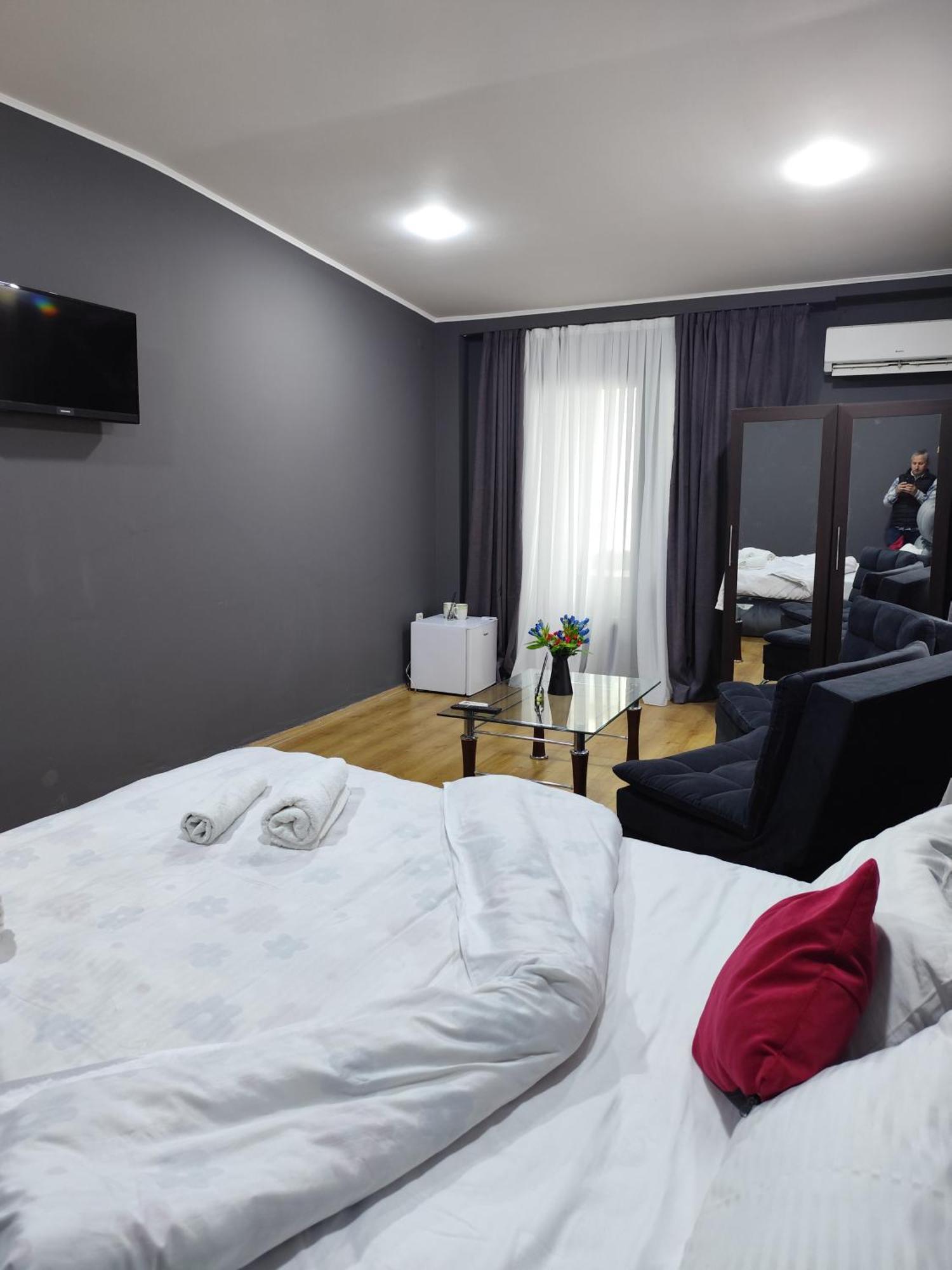 Hotel 770 Batumi Ngoại thất bức ảnh